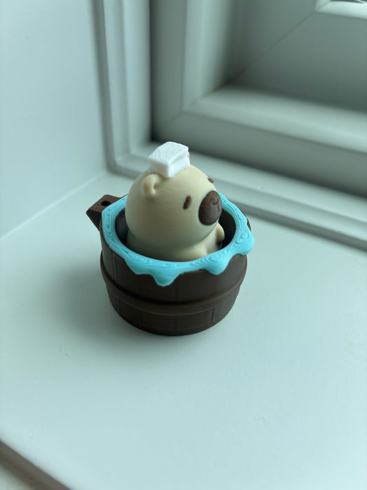 Bathing Capybara Clicker